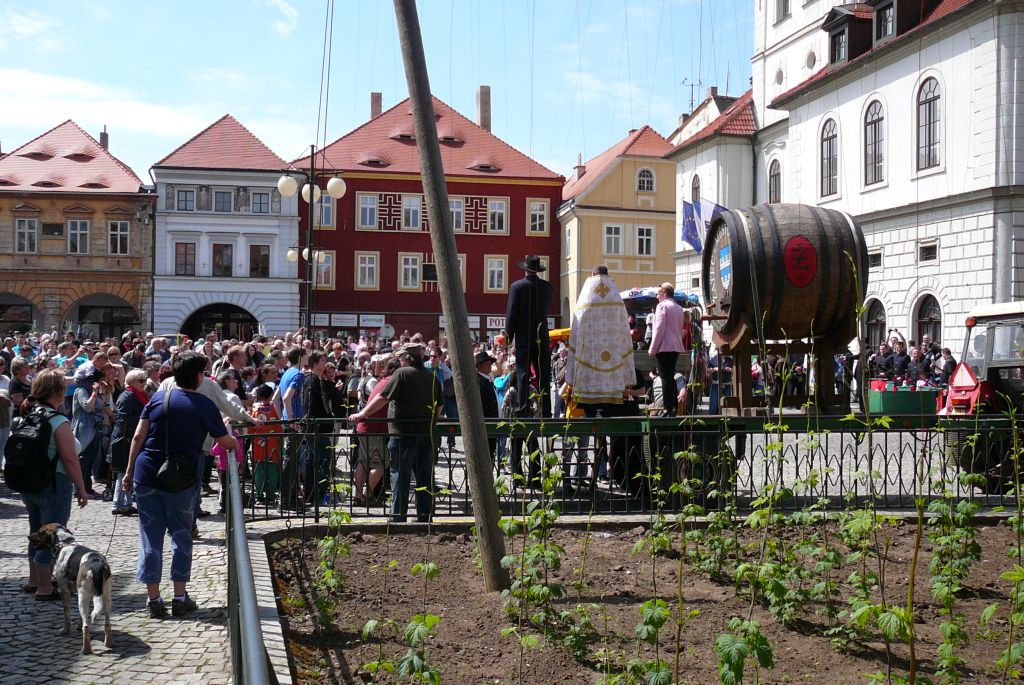 Slavnostní slovo Martina Kece, jednatele Žateckého pivovaru, spol. s r. o. (8. 5. 2015). | Foto: J. Ježek Foto: J. Ježek