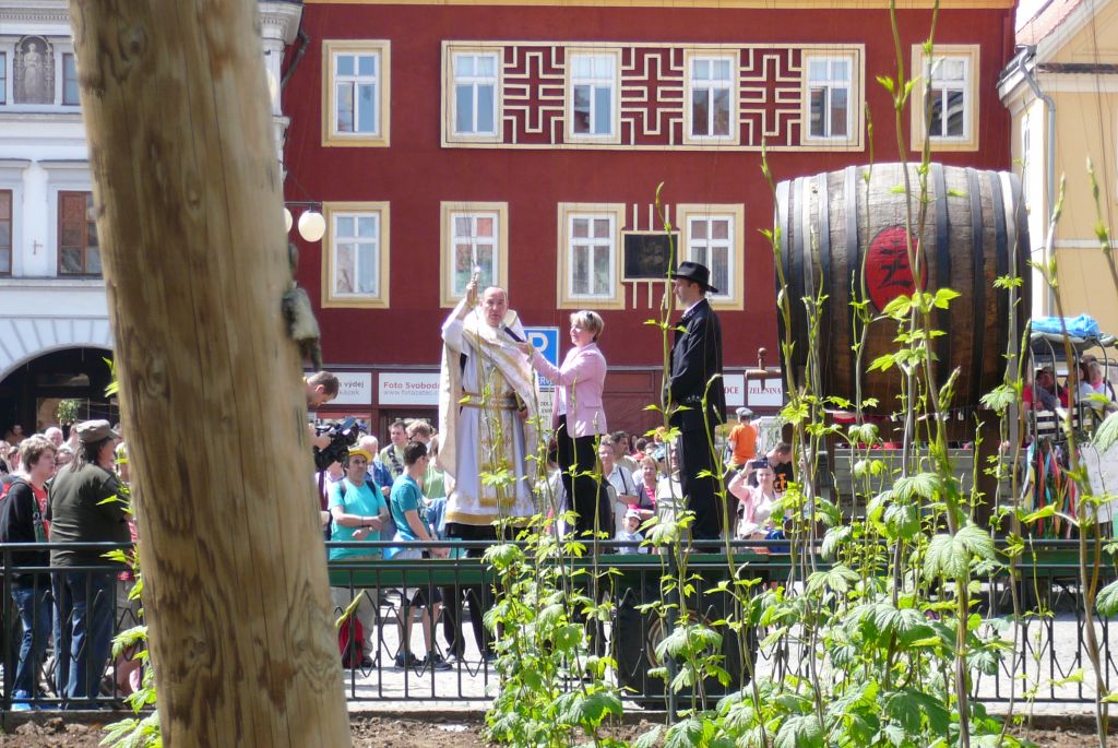Požehnání letošní úrodě chmele (8. 5. 2015). | Foto: J. Ježek Foto: J. Ježek