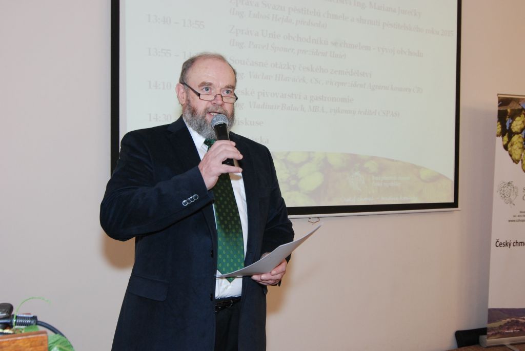 Předseda Svazu pěstitelů chmele ČR, Ing. Luboš HEJDA, zahájil dopolední blok chmelařského kongresu (27. 1. 2016). | Foto: M. Vokřál (Agriprint s. r. o.) Foto: M. Vokřál (Agriprint s. r. o.)