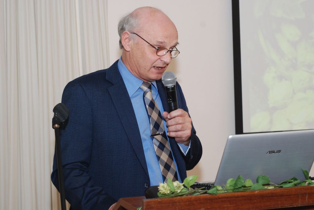 Ing. Pavel Šponer z Bohemia Hop, a. s., vystoupil za Unii obchodníků a zpracovatelů chmele (Senohraby, 27. 1. 2016). | Foto: M. Vokřál (Agriprint s. r. o.) Foto: M. Vokřál (Agriprint s. r. o.)