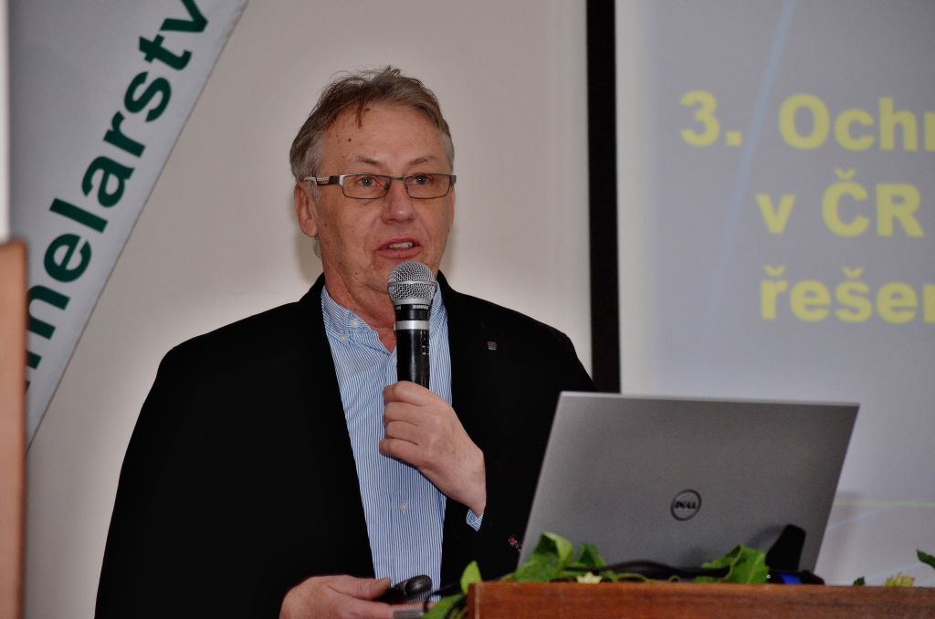 Blok CHI. Ing. Josef Vostřel, CSc. při prezentaci (Senohraby, 2. 2. 2017). | Foto: M. Brynda Foto: M. Brynda
