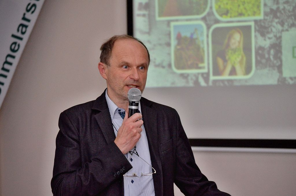 Ing. Václav Burger, předseda dozorčí rady CHI, na chmelařském kongresu v Senohrabech (2. 2. 2017). | Foto: M. Brynda Foto: M. Brynda